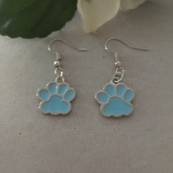 Paw Print Earrings - Picture 5 of 5